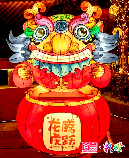 從民俗文化傳承到揚(yáng)名天下，自貢燈會(huì)經(jīng)歷了哪幾個(gè)階段？